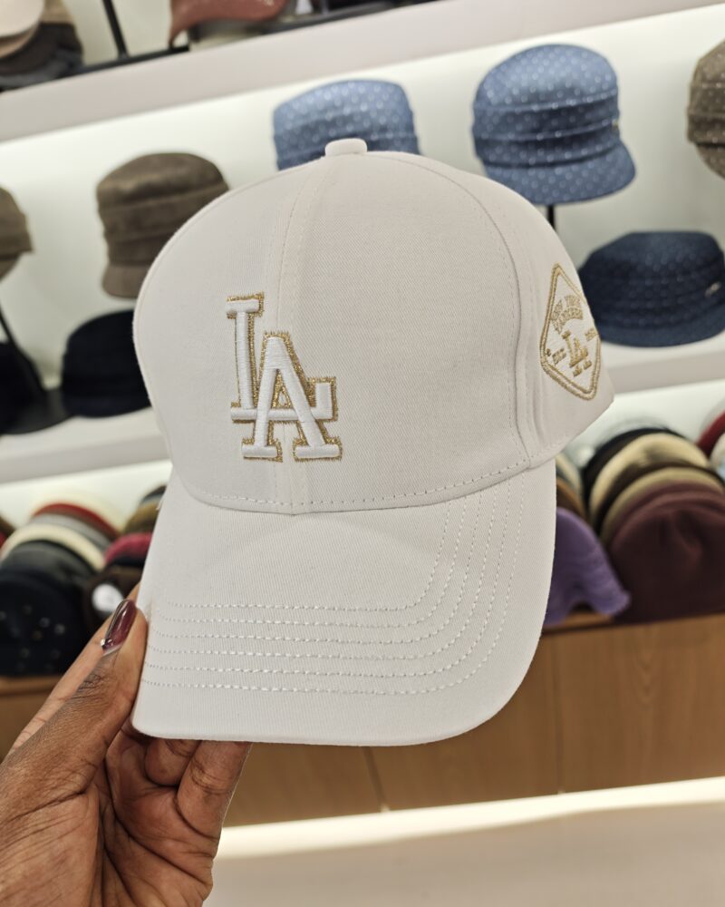 White Baseball Cap - LA Embroided Hat